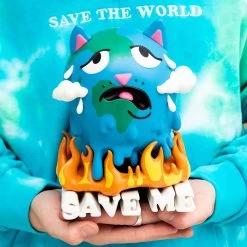 RIPNDIP Save Me Vinyl Figure -Urban Fashion Shop 2048x2048savetheworld 0017 027A9776