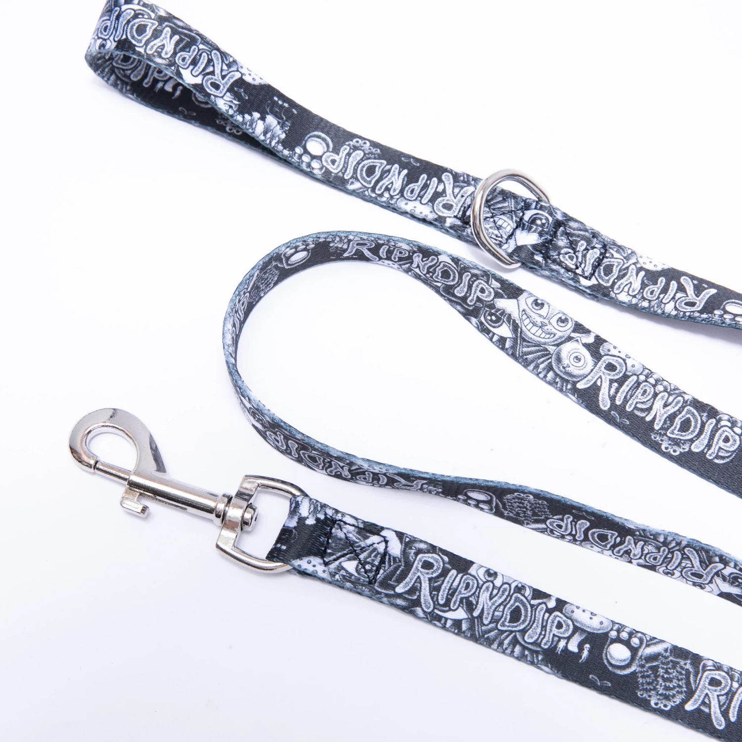 RIPNDIP Dark Twisted Fantasy Pet Leash (Black/White) 3 RIPNDIP Dark Twisted Fantasy Pet Leash (Black/White) - Image 3